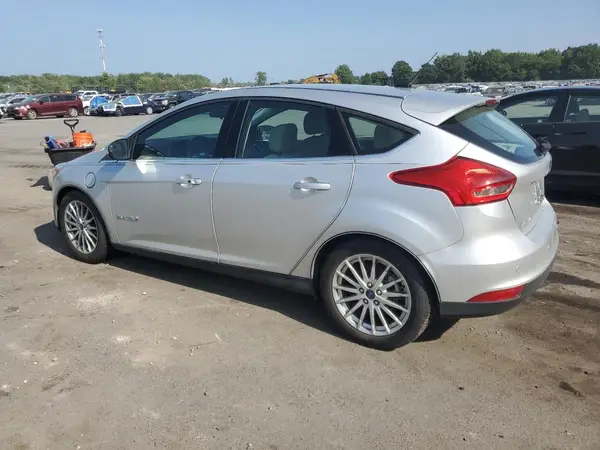 1FADP3R43GL388327 2016 FORD FOCUS - Image 2
