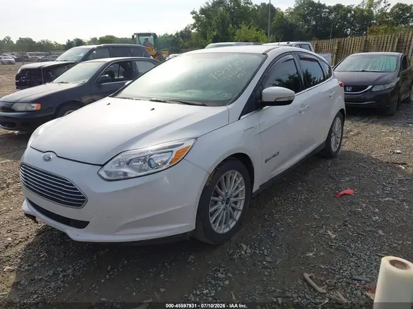 1FADP3R43HL296166 2017 FORD FOCUS - Image 2