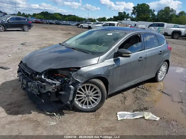 1FADP3R43HL310485 2017 FORD FOCUS - Image 2