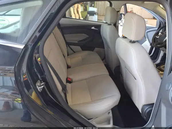 1FADP3R44GL396162 2016 FORD FOCUS - Image 8