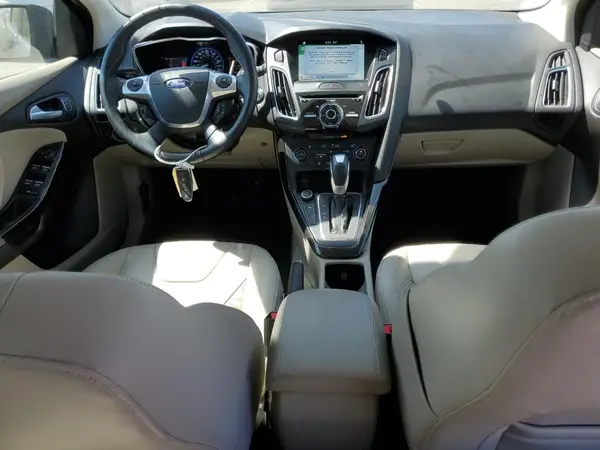1FADP3R44HL271227 2017 FORD FOCUS - Image 8