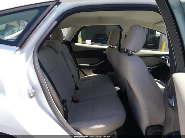 1FADP3R45JL296112 2018 FORD FOCUS - Image 8