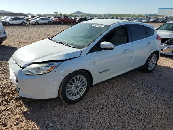1FADP3R46HL224538 2017 FORD FOCUS - Image 1