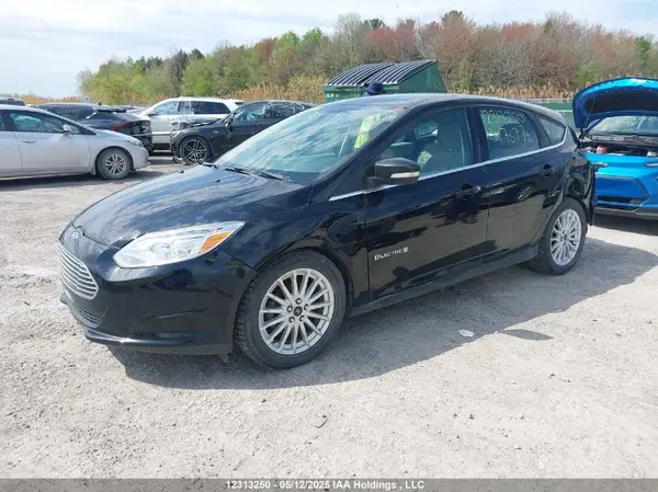 1FADP3R46JL317677 2018 FORD FOCUS - Image 2