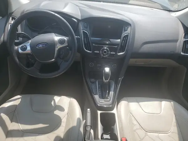 1FADP3R47JL296743 2018 FORD FOCUS - Image 8