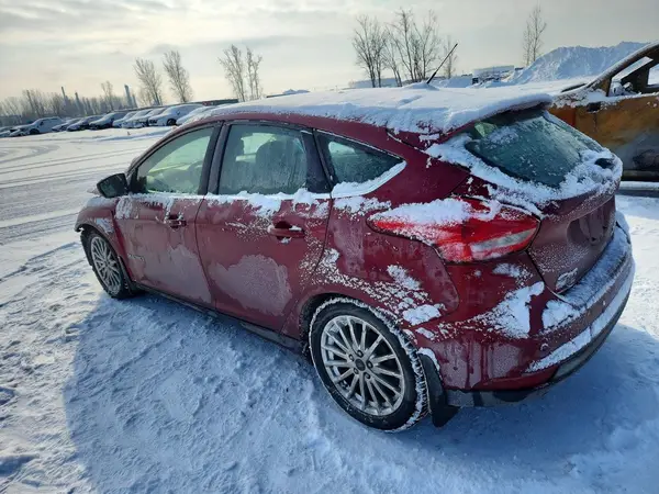 1FADP3R48HL261056 2017 FORD FOCUS - Image 2