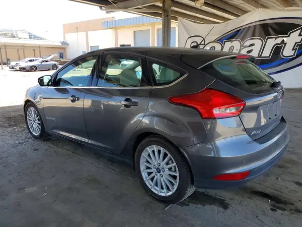 1FADP3R48HL314824 2017 FORD FOCUS - Image 2