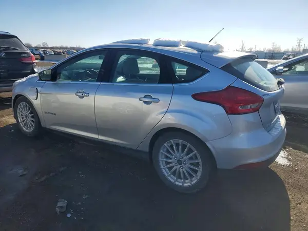 1FADP3R4XHL277789 2017 FORD FOCUS - Image 2