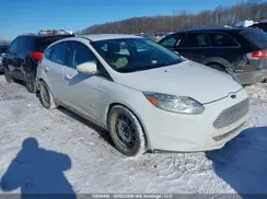 1FADP3R4XJL317584 2018 FORD FOCUS