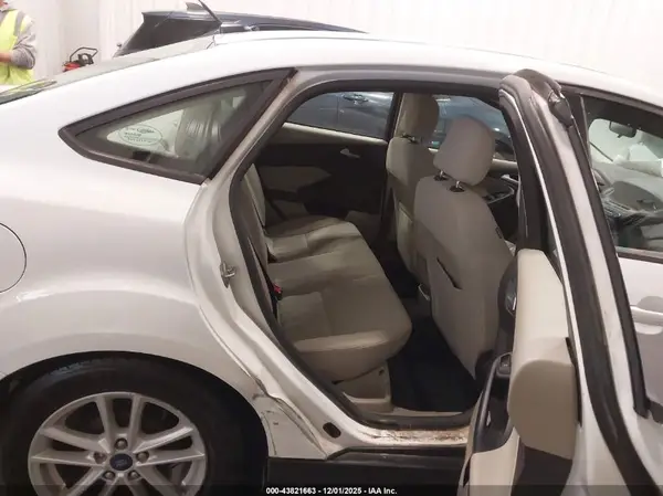 1FAGP3F26HL309184 2017 FORD FOCUS - Image 8