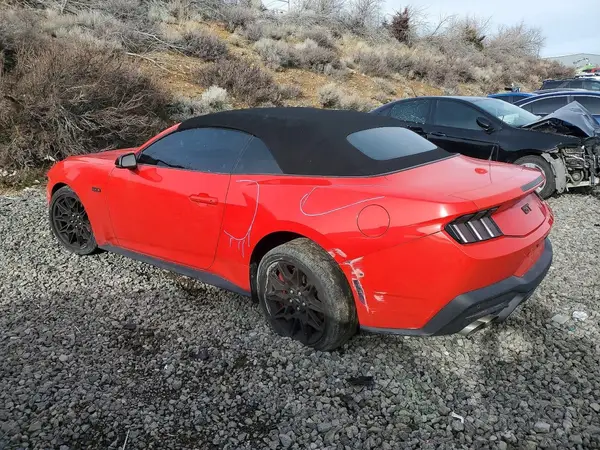 1FAGP8FF2R5128136 2024 FORD MUSTANG - Image 2