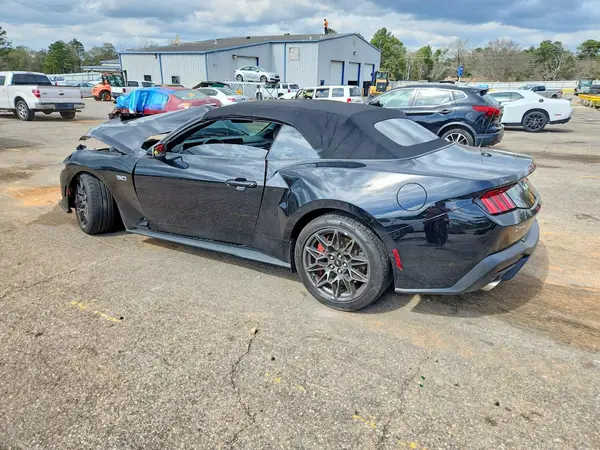 1FAGP8FF4S5108167 2025 FORD MUSTANG - Image 2