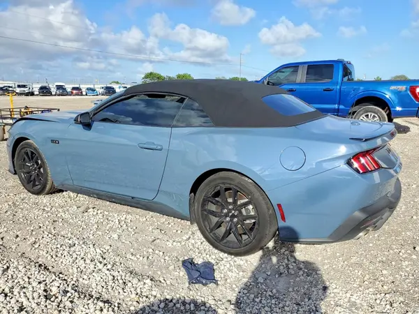 1FAGP8FF8S5112884 2025 FORD MUSTANG - Image 2
