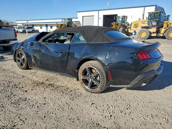 1FAGP8UH0R5130858 2024 FORD MUSTANG - Image 2