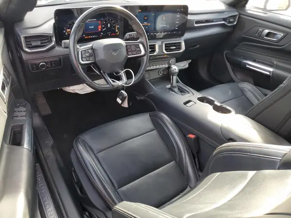 1FAGP8UH0S5105741 2025 FORD MUSTANG - Image 8