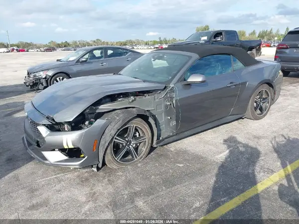 1FAGP8UH0S5120966 2025 FORD MUSTANG - Image 2