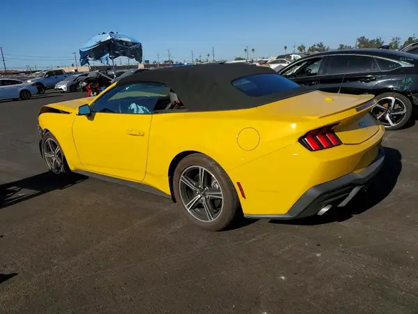 1FAGP8UH2R5112927 2024 FORD MUSTANG - Image 2