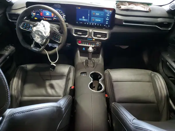 1FAGP8UH2S5101285 2025 FORD MUSTANG - Image 8