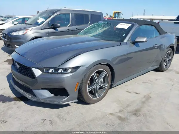 1FAGP8UH2S5106552 2025 FORD MUSTANG - Image 2
