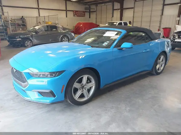 1FAGP8UH2T5114684 2026 FORD MUSTANG - Image 2