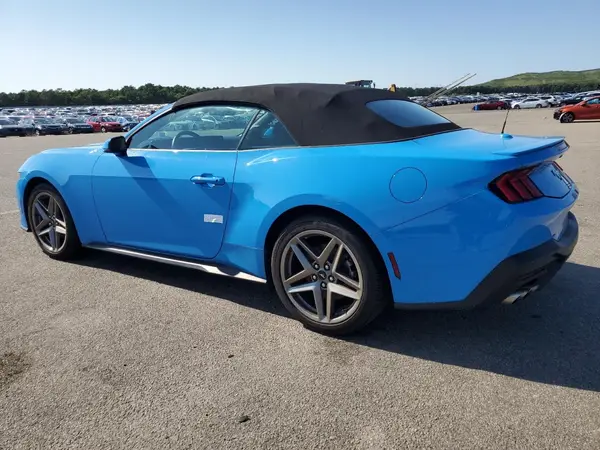 1FAGP8UH3R5112015 2024 FORD MUSTANG - Image 2