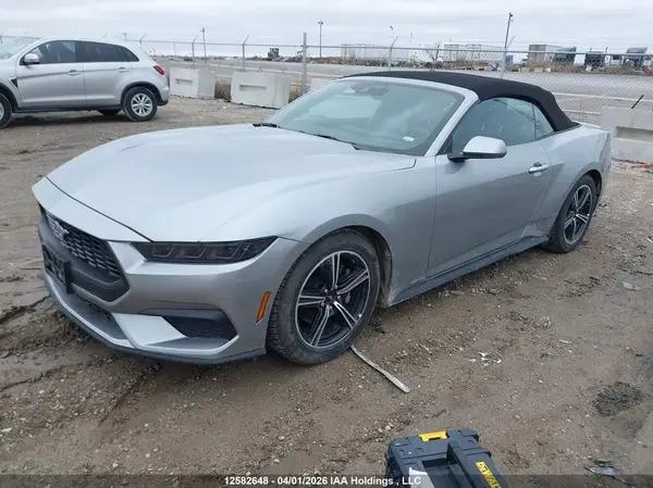 1FAGP8UH3S5114501 2025 FORD MUSTANG - Image 2