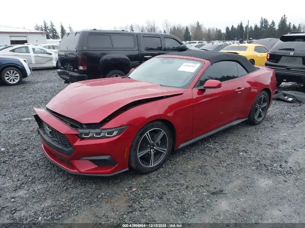 1FAGP8UH4R5106515 2024 FORD MUSTANG - Image 2