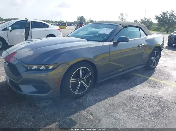 1FAGP8UH4R5126358 2024 FORD MUSTANG - Image 2