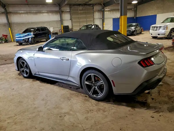 1FAGP8UH4R5133519 2024 FORD MUSTANG - Image 2