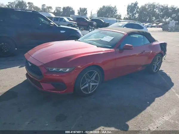 1FAGP8UH4R5136744 2024 FORD MUSTANG - Image 2
