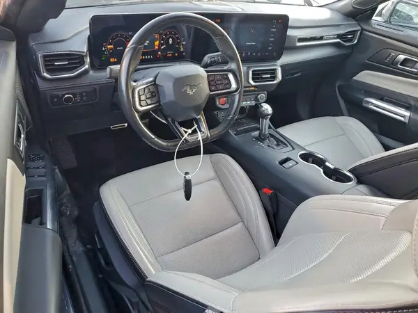 1FAGP8UH4R5141913 2024 FORD MUSTANG - Image 8