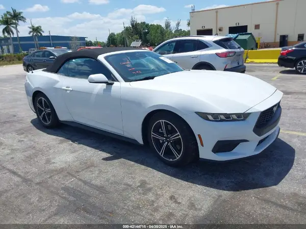 1FAGP8UH4S5105984 2025 FORD MUSTANG - Image 1