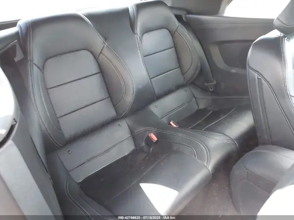 1FAGP8UH4S5111302 2025 FORD MUSTANG - Image 8