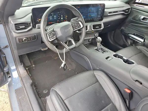 1FAGP8UH4T5101886 2026 FORD MUSTANG - Image 8