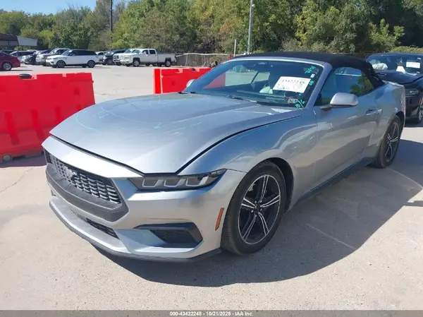 1FAGP8UH5R5120150 2024 FORD MUSTANG - Image 2