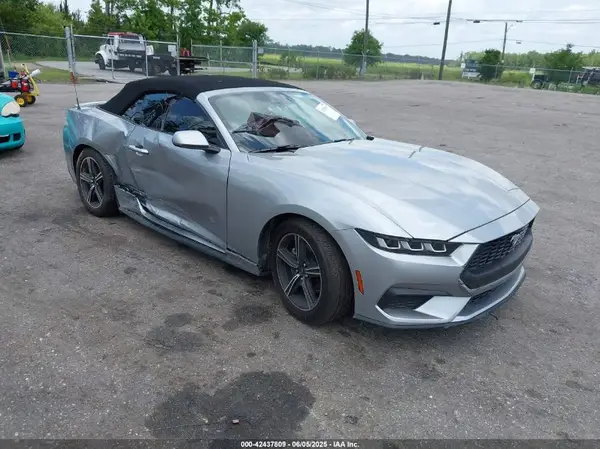 1FAGP8UH5R5125087 2024 FORD MUSTANG - Image 1