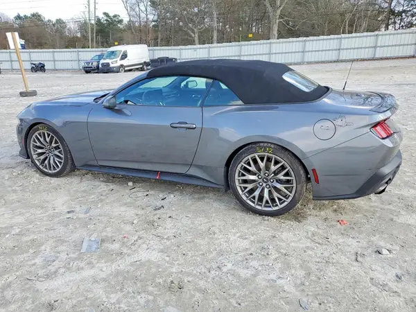 1FAGP8UH5R5146778 2024 FORD MUSTANG - Image 2
