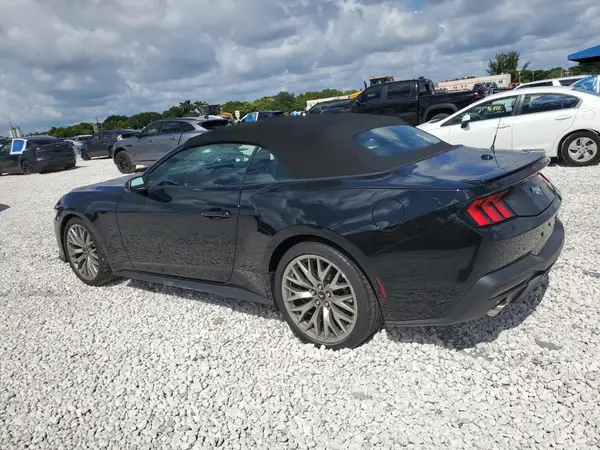 1FAGP8UH5S5103337 2025 FORD MUSTANG - Image 2