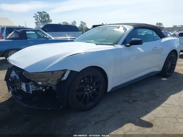 1FAGP8UH5S5124446 2025 FORD MUSTANG - Image 2