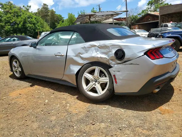 1FAGP8UH5T5105543 2026 FORD MUSTANG - Image 2