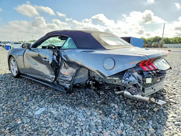 1FAGP8UH5T5108717 2026 FORD MUSTANG - Image 2