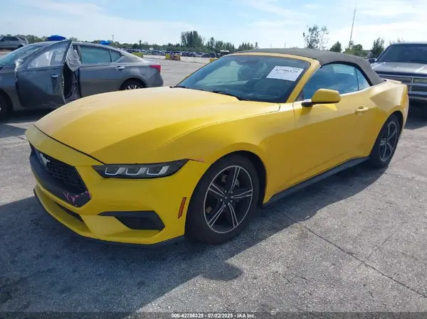 1FAGP8UH6R5116883 2024 FORD MUSTANG - Image 2