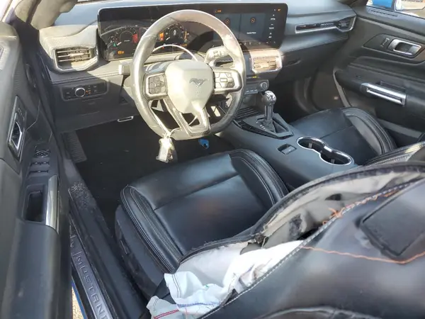 1FAGP8UH6R5137569 2024 FORD MUSTANG - Image 8