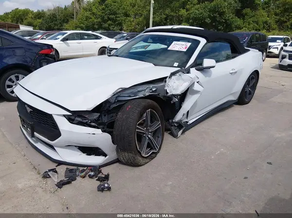 1FAGP8UH6S5108515 2025 FORD MUSTANG - Image 2