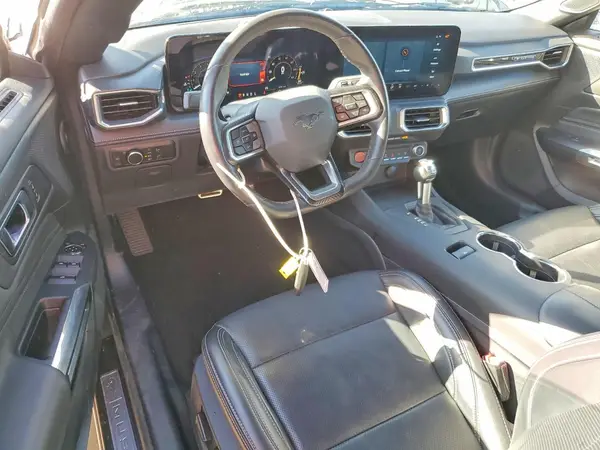 1FAGP8UH6S5112614 2025 FORD MUSTANG - Image 8