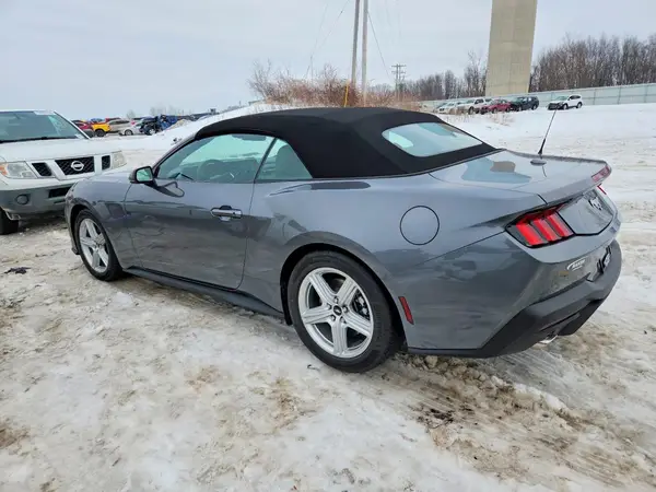 1FAGP8UH6T5105471 2026 FORD MUSTANG - Image 2