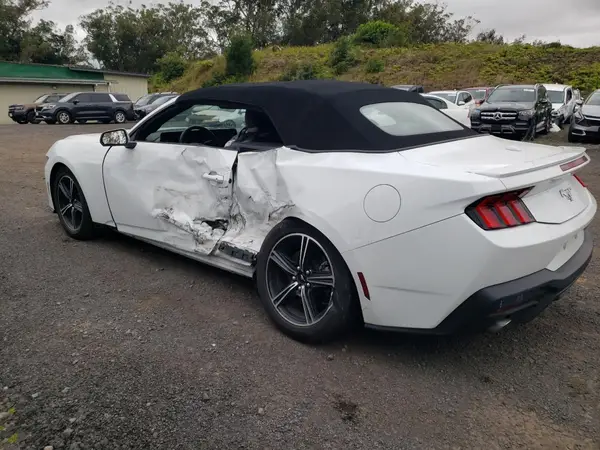 1FAGP8UH7R5120165 2024 FORD MUSTANG - Image 2
