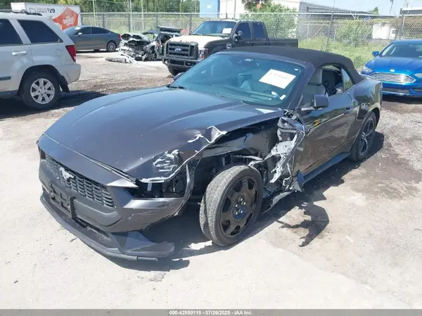 1FAGP8UH7R5130274 2024 FORD MUSTANG - Image 2