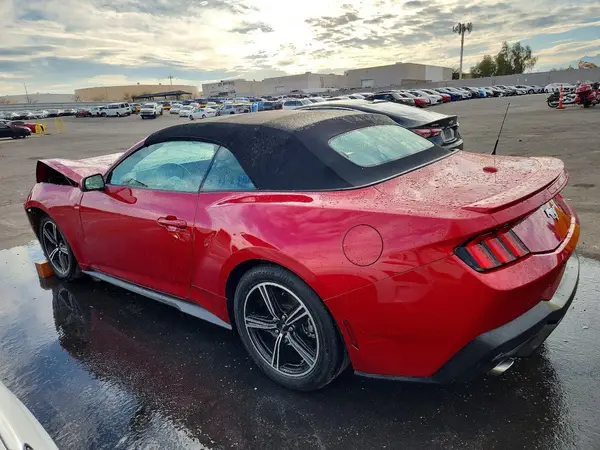 1FAGP8UH7R5137600 2024 FORD MUSTANG - Image 2