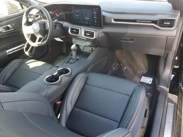 1FAGP8UH7S5127512 2025 FORD MUSTANG - Image 8